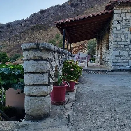 Casa vacanze House Farm Qeparo